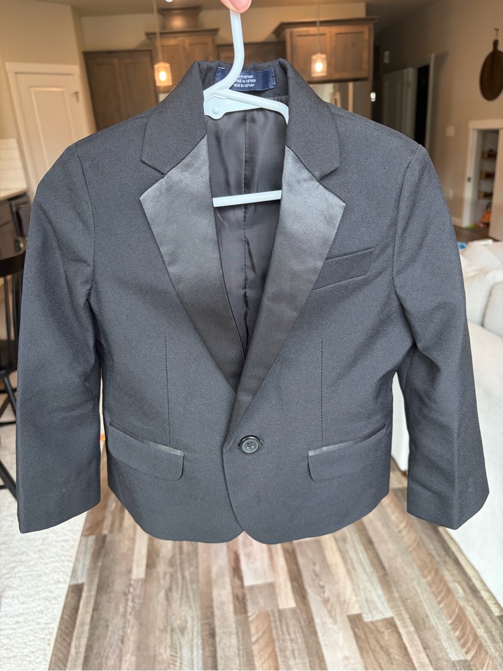 Classic Black Boys' Suit Jacket & Pants - Satin Lapel